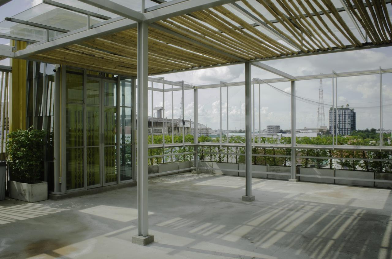 Whereder Poshtel Udon Thani Exterior foto